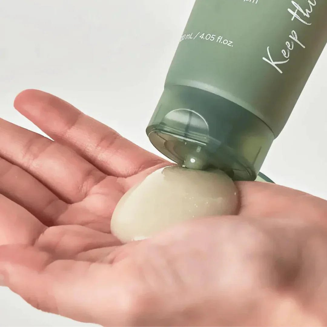 ANUA Heartleaf Quercetinol Pore Deep Cleansing Foam 150ml - Image 3