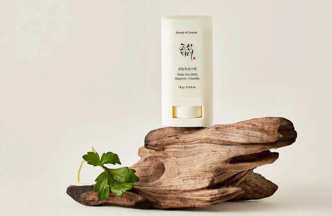 Beauty of Joseon Matte Sun Stick : Mugwort+Camilia - Image 4