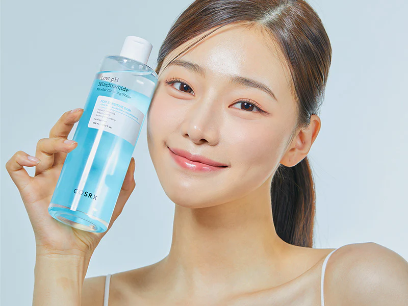 COSRX Low PH Niacinamide Micellar Cleansing Water 400ml - Image 3