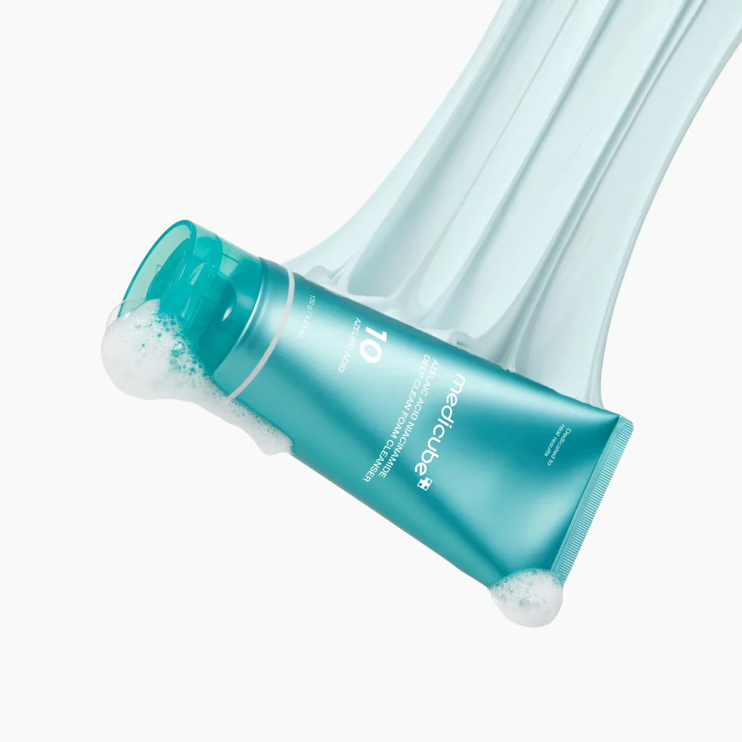 Medicube Azelaic Acid Niacinamide Deep Clean Foam Cleanser - Image 2
