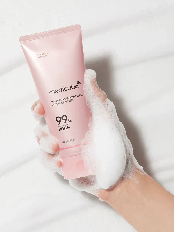 Medicube PDRN Pink Niacineamide Whip Cleanser 120g - Image 2