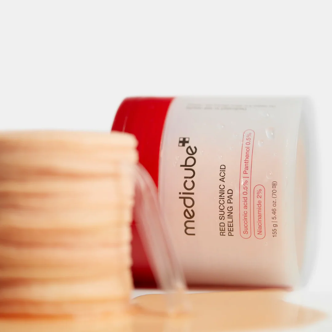 Medicube Red Succinic Acid Peeling Pad (70 Pads) - Image 5