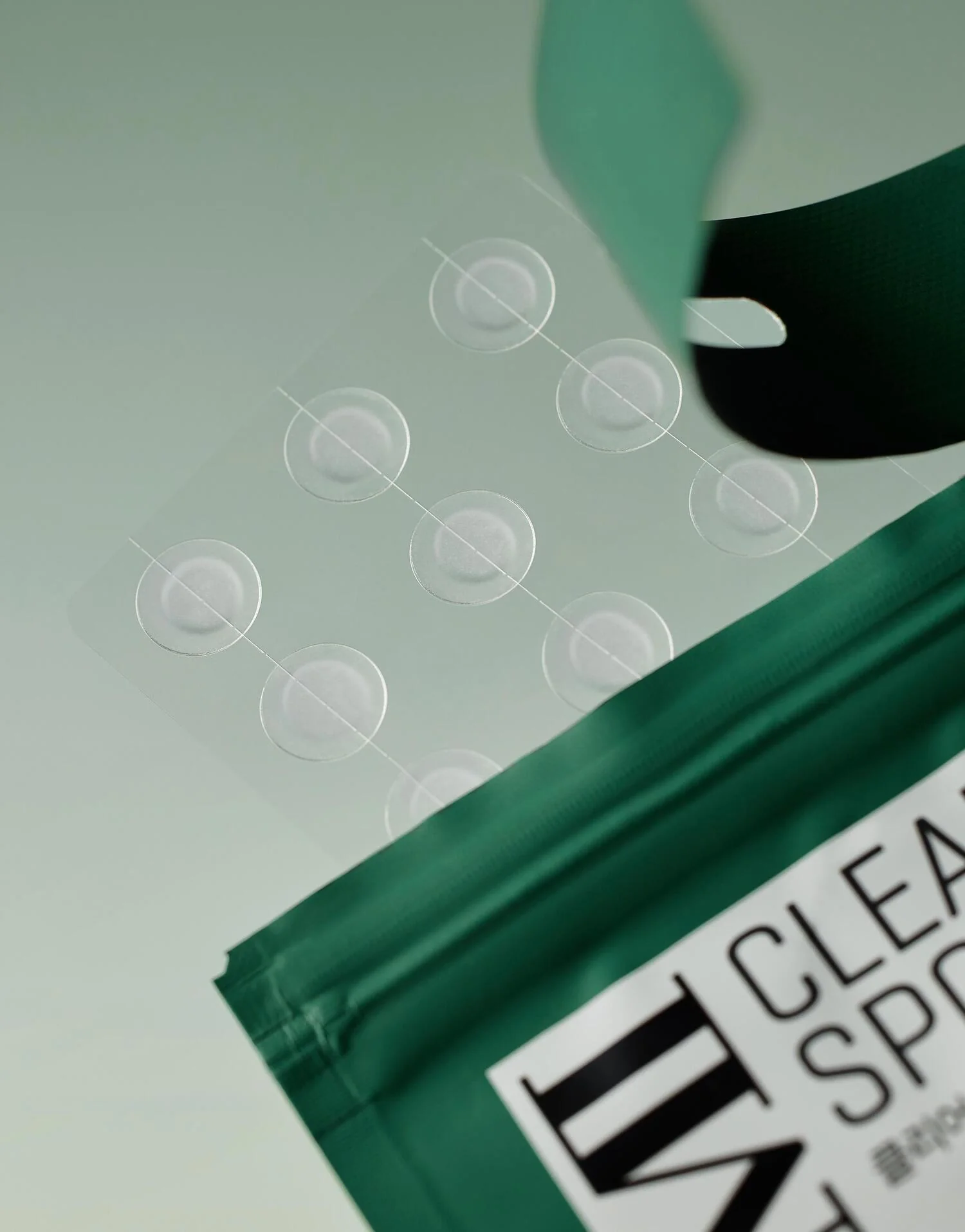 SOME BY MI Clear Spot Patch 18Pcs (10mm*9Counts + 12mm*9Counts) - Image 3