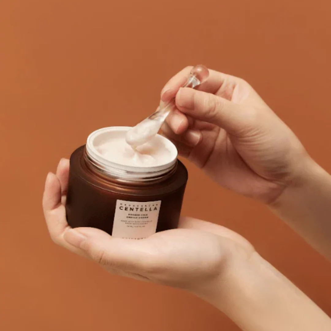 SKIN1004 Madagascar Centella Probio-Cica Enrich Cream 50ml - Image 3