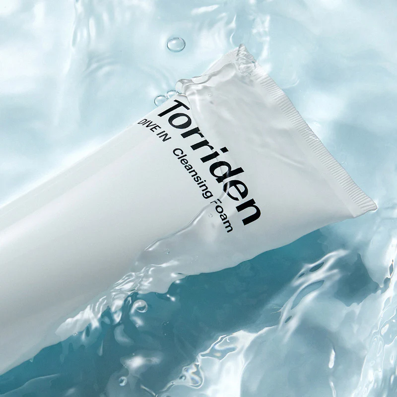 Torriden Low Molecular Hyaluronic Acid Cleansing Foam - Image 2